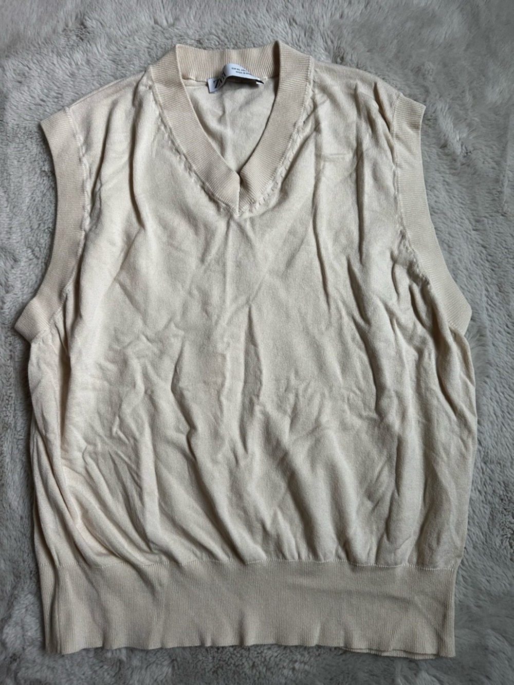 Zara V-Neck Knit Vest in Light Beige